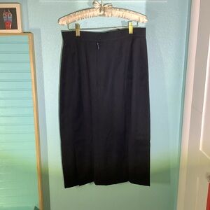 Louis Feraud SZ 10 Black Pencil Skirt 100% Virgin Wool NOS Made in W. Germany